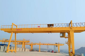 двобалкові козлові крани з відкритою лебідкою